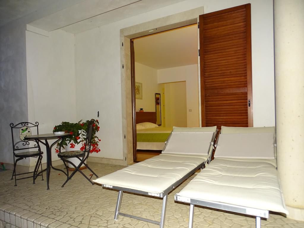 Villa Gioia Rooms Montegranaro Ngoại thất bức ảnh